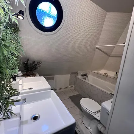 Appartement Spacieux Climatise Vue Mer Parking *